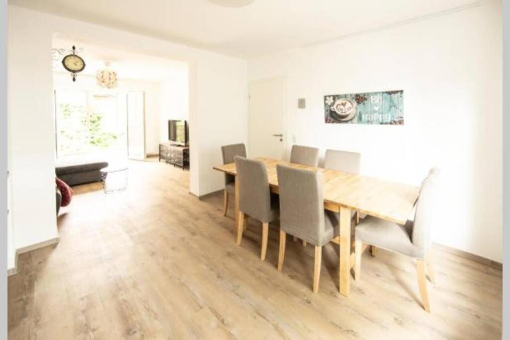 فيلا Bruehl Mitte, Neu Renoviertes Haus المظهر الخارجي الصورة